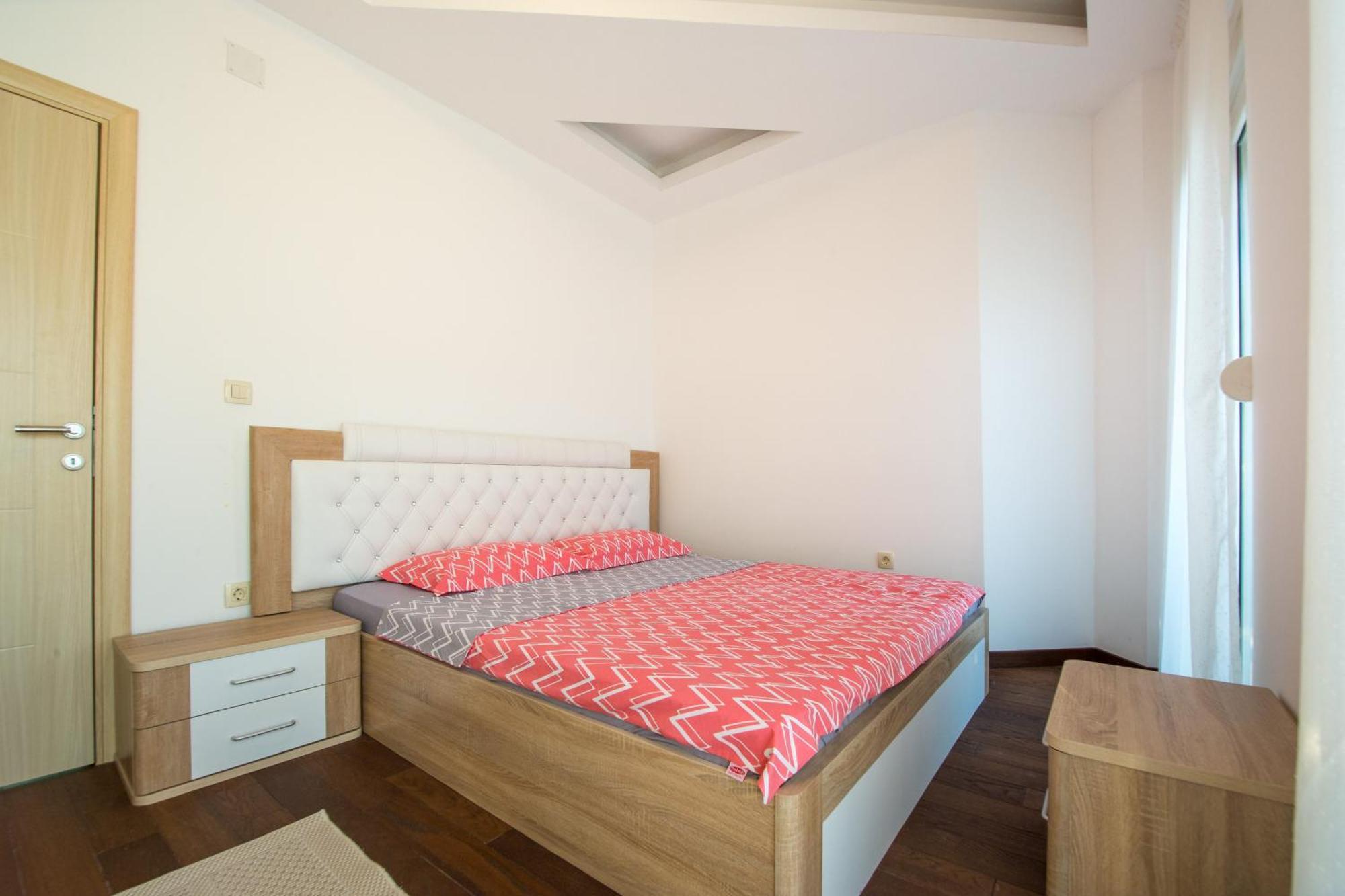 Becici -Lux Apartman エクステリア 写真