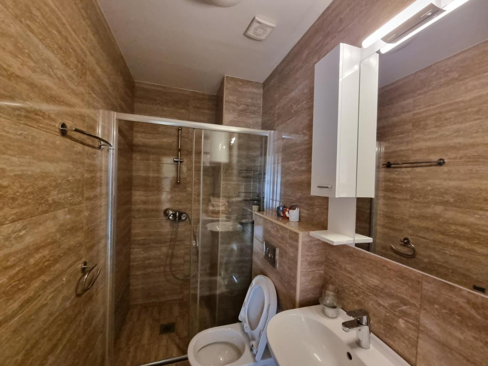 Becici -Lux Apartman エクステリア 写真