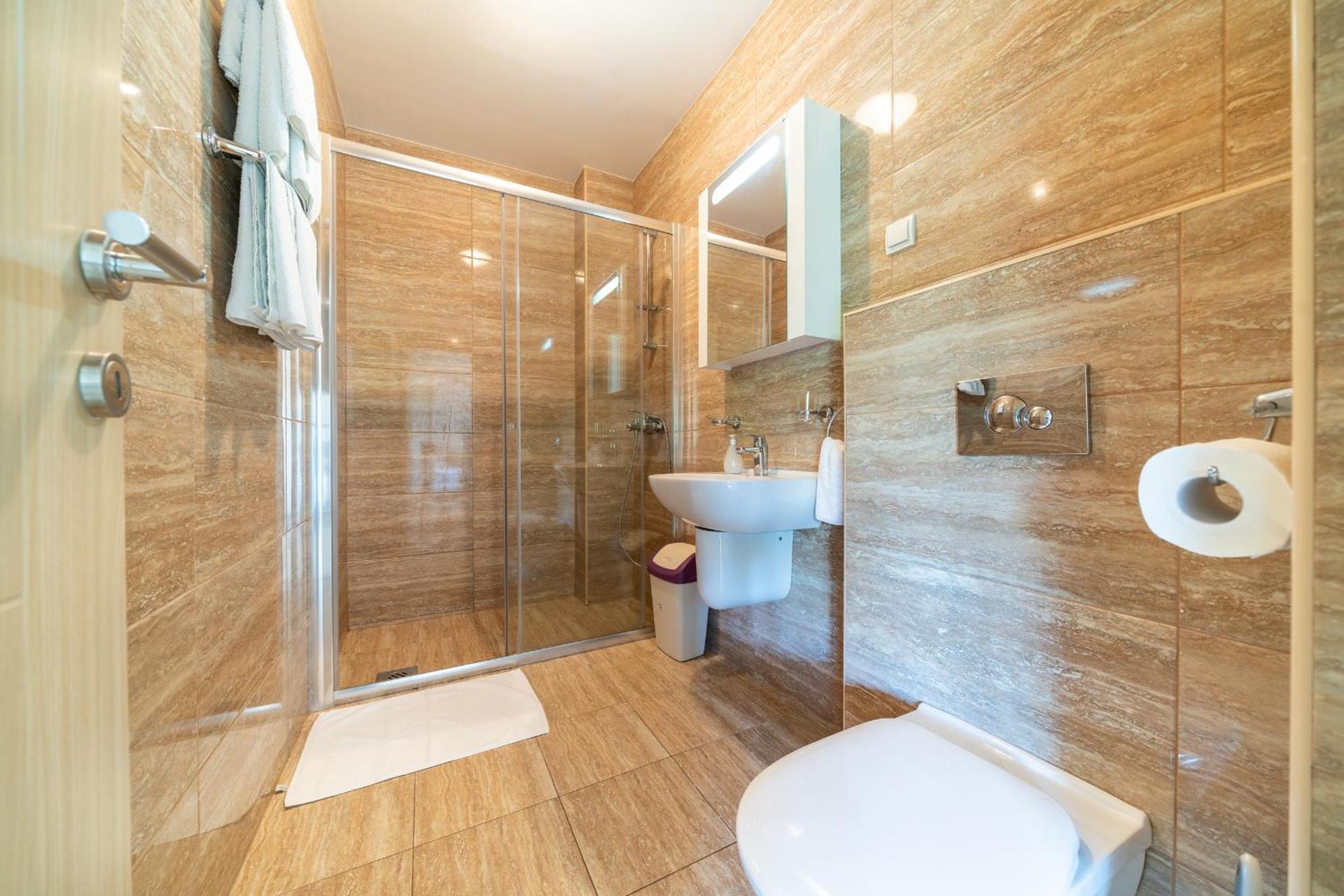 Becici -Lux Apartman エクステリア 写真